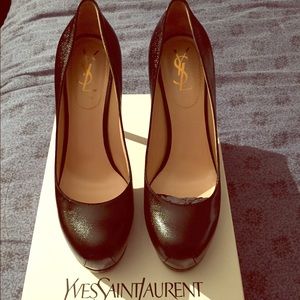 Authentic Yves Saint Laurent Black Leather Shoes