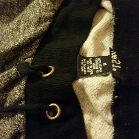 Joggers - Picture 2 of 2