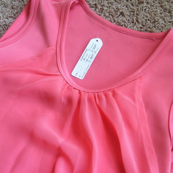 Pink/coral dress - Picture 3 of 4