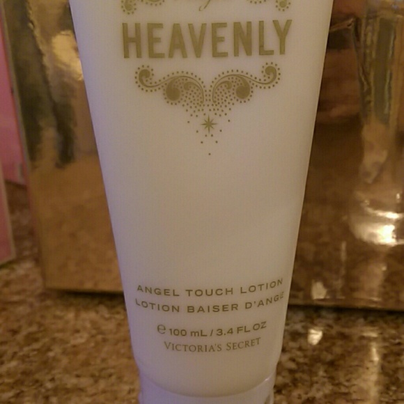 ***Sold***Victoria's Secret Dream Angels Heavenly - Picture 2 of 4