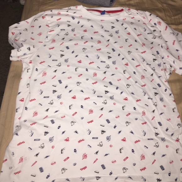 T shirt divided