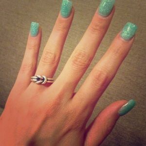 James Avery lovers knot