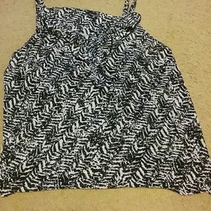 Strappy black and white shirt