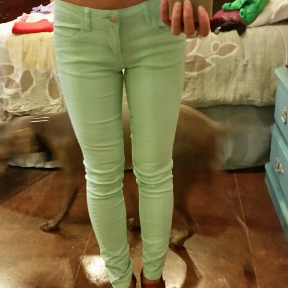 -----SOLD----Mint skinnies
