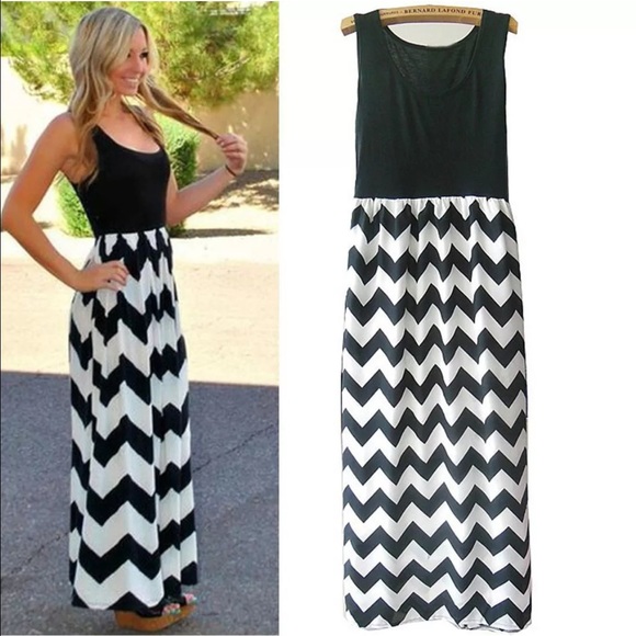 Boutique Dresses & Skirts - Chevron black maxi dress