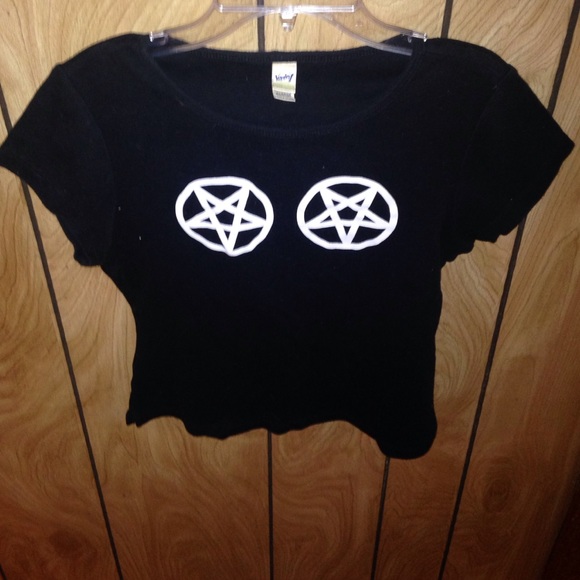 Cute vintage band tee