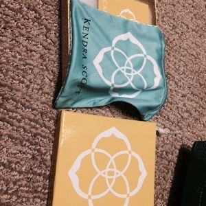 Kendra Scott earring sized jewelry bag and box