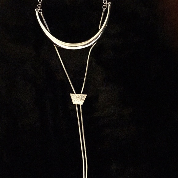 Necklace - Picture 1 of 1