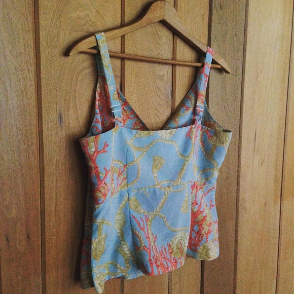 Crop Top - Picture 4 of 4