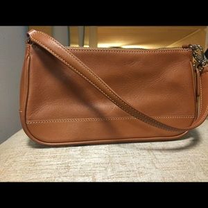 Perfect condition small leather coach purse