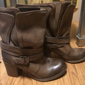 Brown genuine leather boots