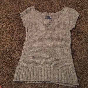 American Eagle Short Sleeve sweater