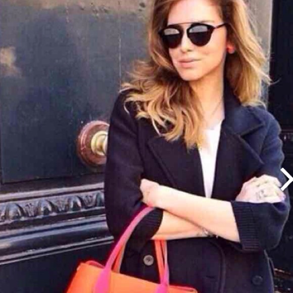 Stylish sunglasses - Picture 3 of 3