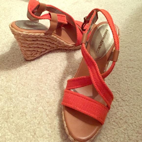 Banana Republic Orange Braid Wedges