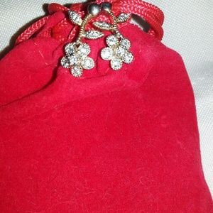 ♥Very dainty .925 Sterling Silver.