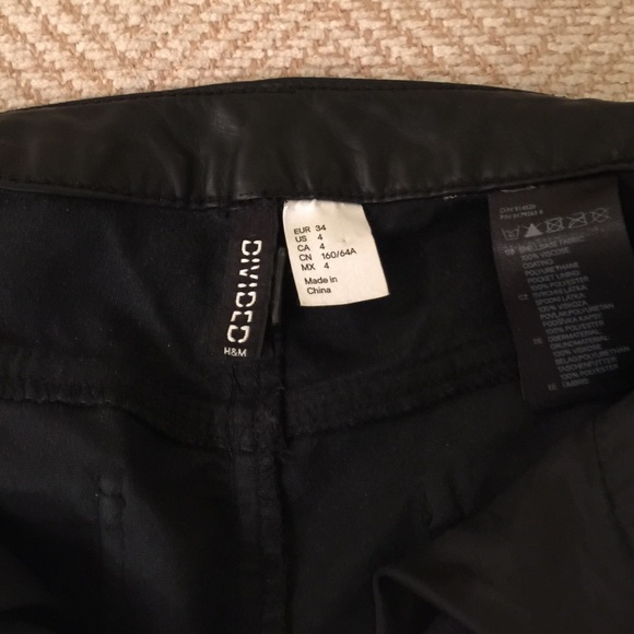 Shorts - Picture 2 of 3