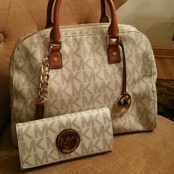 **SOLD ON EBAY! ** - Picture 2 of 4
