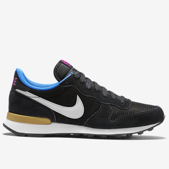 Nike Internationalist Mens NWT