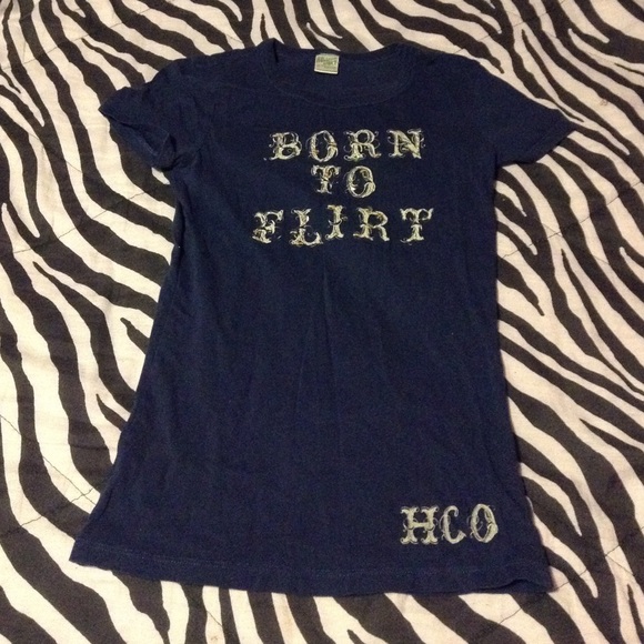 Hollister t-shirt