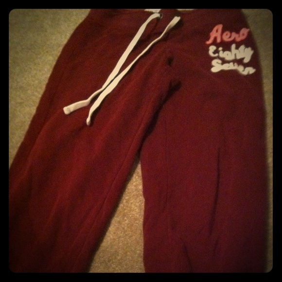 Burgundy sweats - Picture 1 of 1