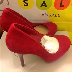 Jessica Simpson 8M Chic Red Suede Platforms Heels