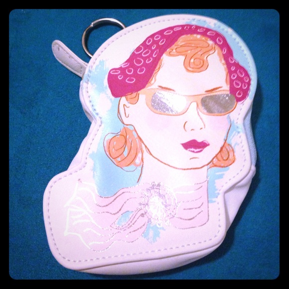 Benefit Key Chain Coin Purse