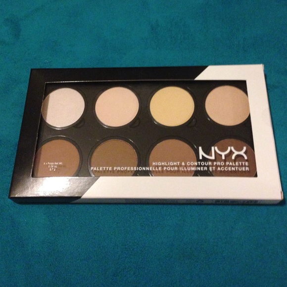 NYX Highlight and Contour Pro Pallette