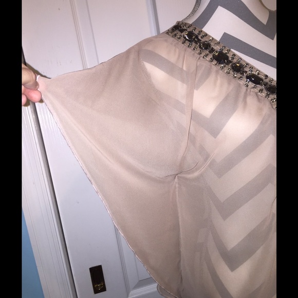 Sheer top - Picture 3 of 4