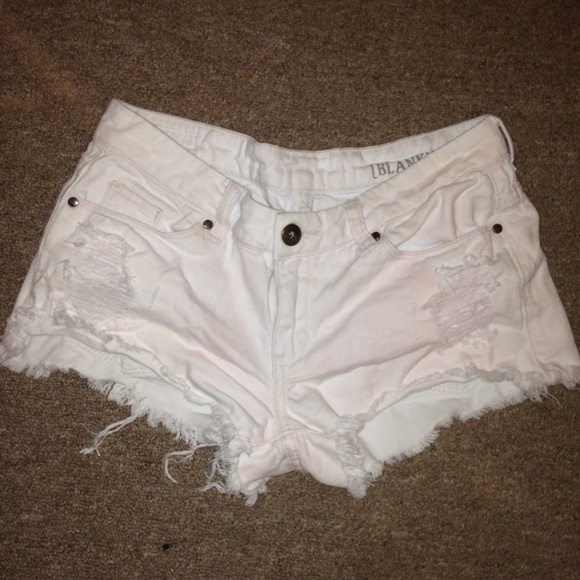 Shorts - Picture 1 of 2