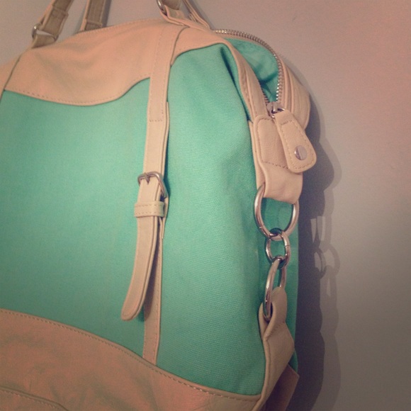 Purse/ Beach bag - Picture 1 of 4