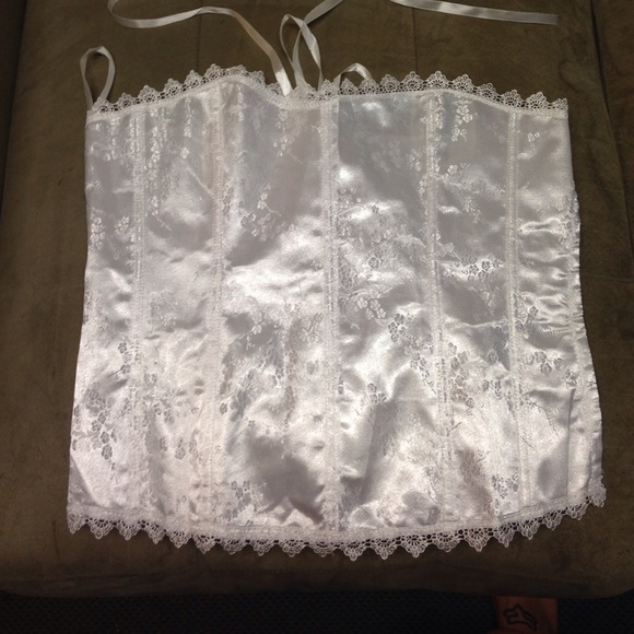 Corset white