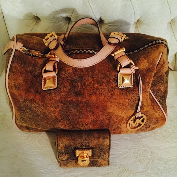 Michael kors handbag and wallet