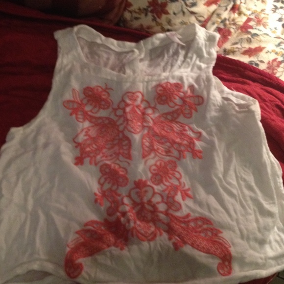 White top with some detail