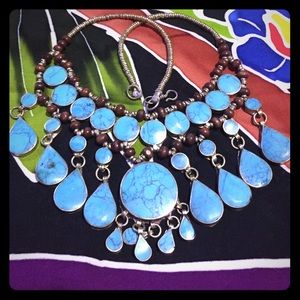 SALE ⭐️Turquoise statement necklace-beautiful SALE ⭐️Turquoise statement necklace-beautiful