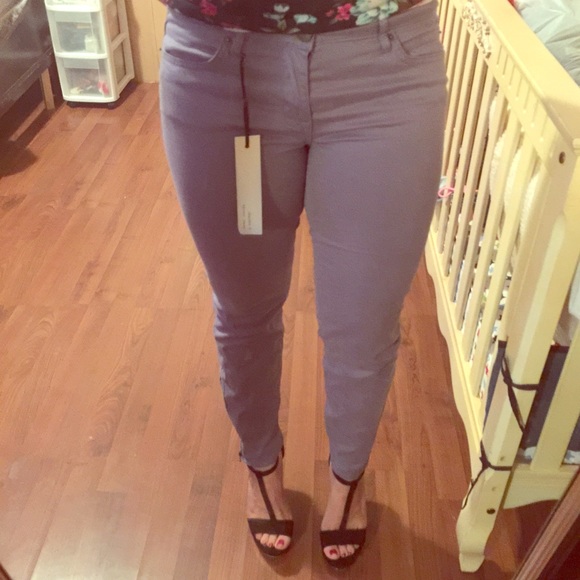 Forever 21 skinny stretch jeans