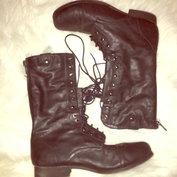 Steve Madden Boots - FINAL SALE! Madden Girl combat boots 👽💀