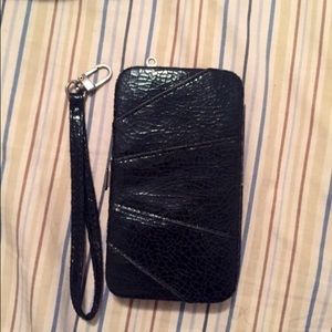 Black iPhone 5/5s wallet