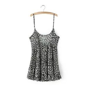 Brandy Melville daisy dress