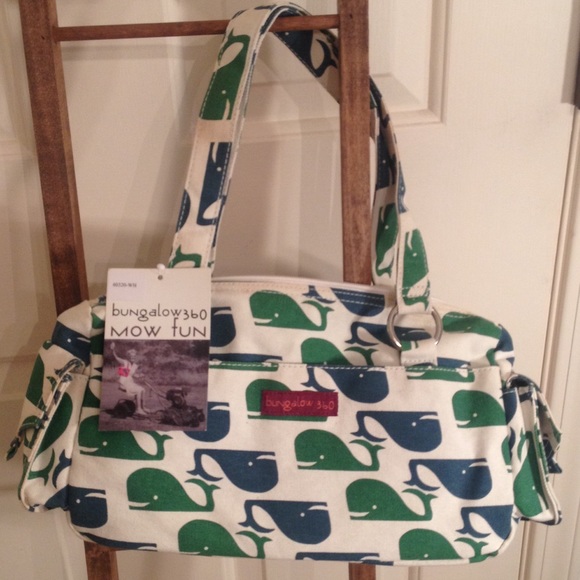 Bungalow360 whale satchel