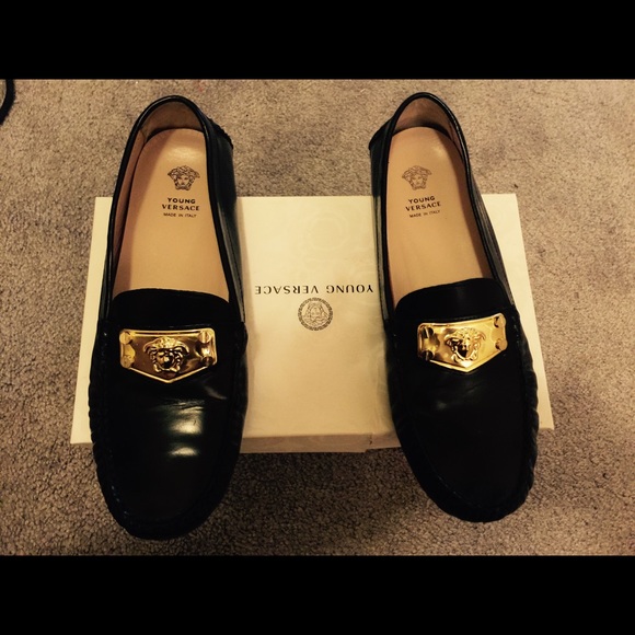 Authentic young Versace size 39 (7) driving shoes. - Picture 2 of 3