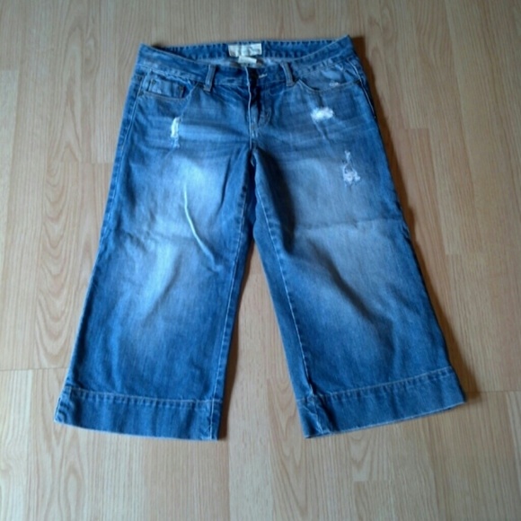 ⏳GONE JUNE 30⏳ Maurices Crop Jeans - Picture 2 of 4