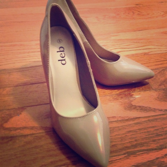 Nude colored pumps