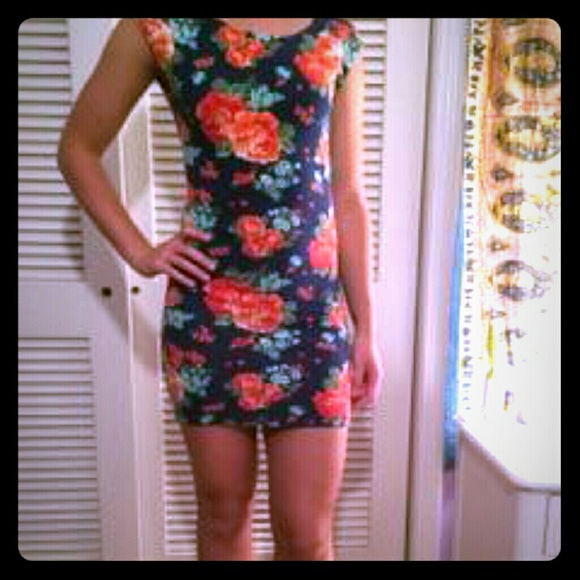 Floral bodycon dress