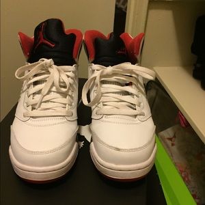 Fire red 5s size 7