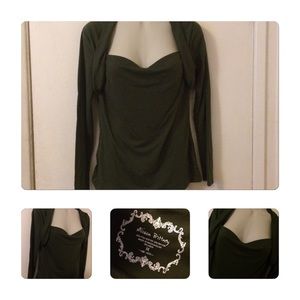 Long Sleeve Top W/Sexy Collar & Draped Breast Area