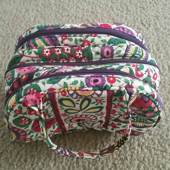 Vera Bradley make up bag