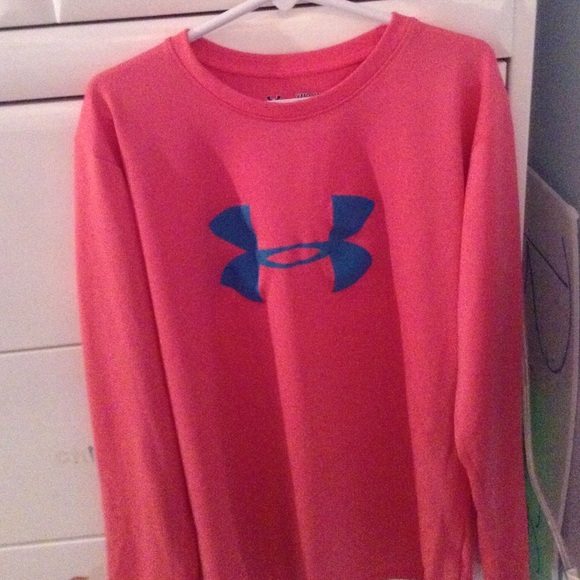 Pink long sleeve under armour shirt