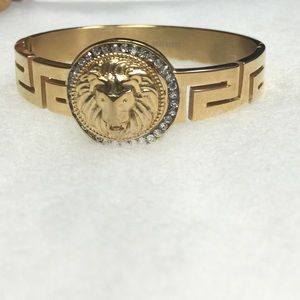 Stainless steel bangle