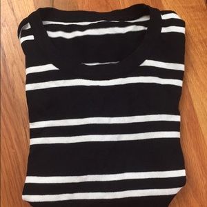 Brandy Melville Striped Acrylic Short Sleeve Tee