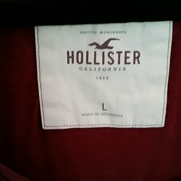 *2 HOUR SALE*HOLLISTER Maroon 3/4 sleeve top - Picture 3 of 3
